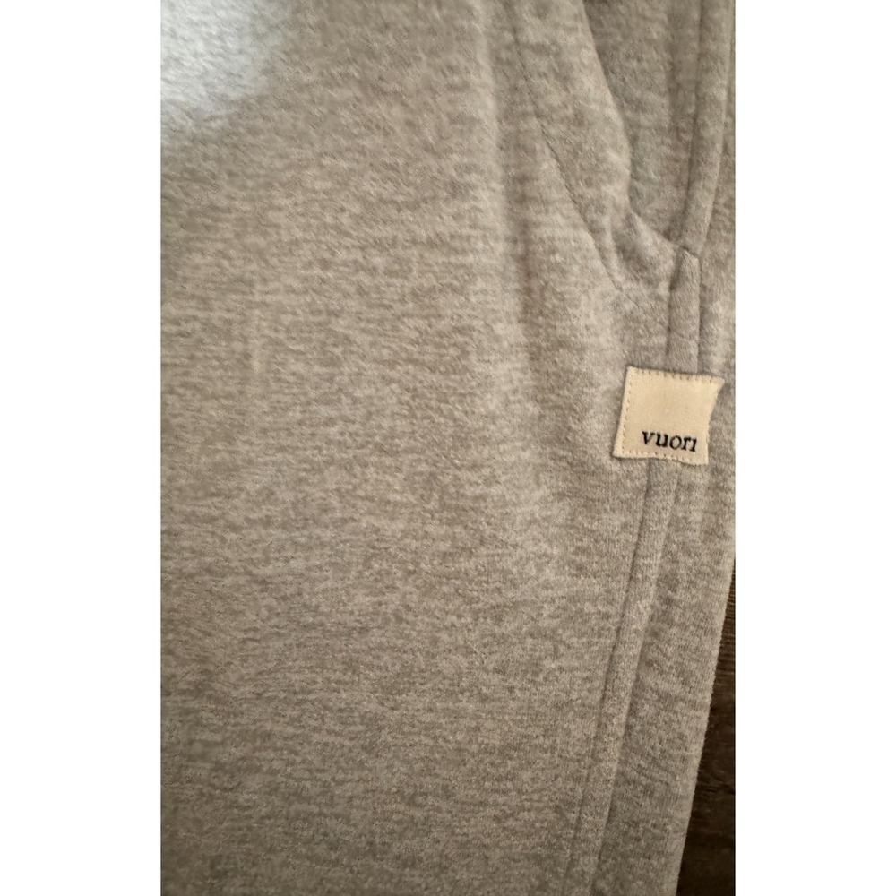 Vuori Halo Essential Wideleg Pants Medium light gray VW4017 pants - Picture 4 of 6